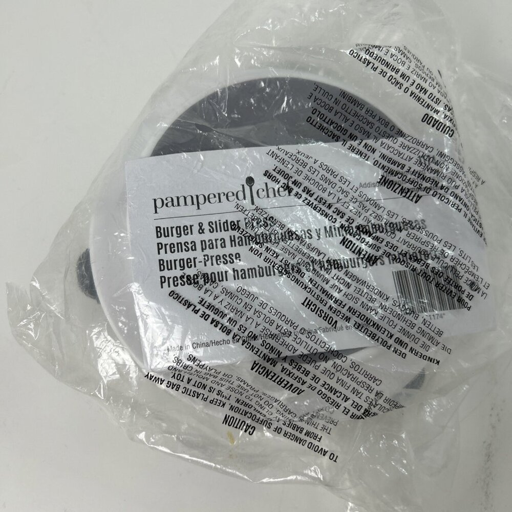 NEW Pampered Chef Burger Slider Press #1174  Compact Dishwasher Safe